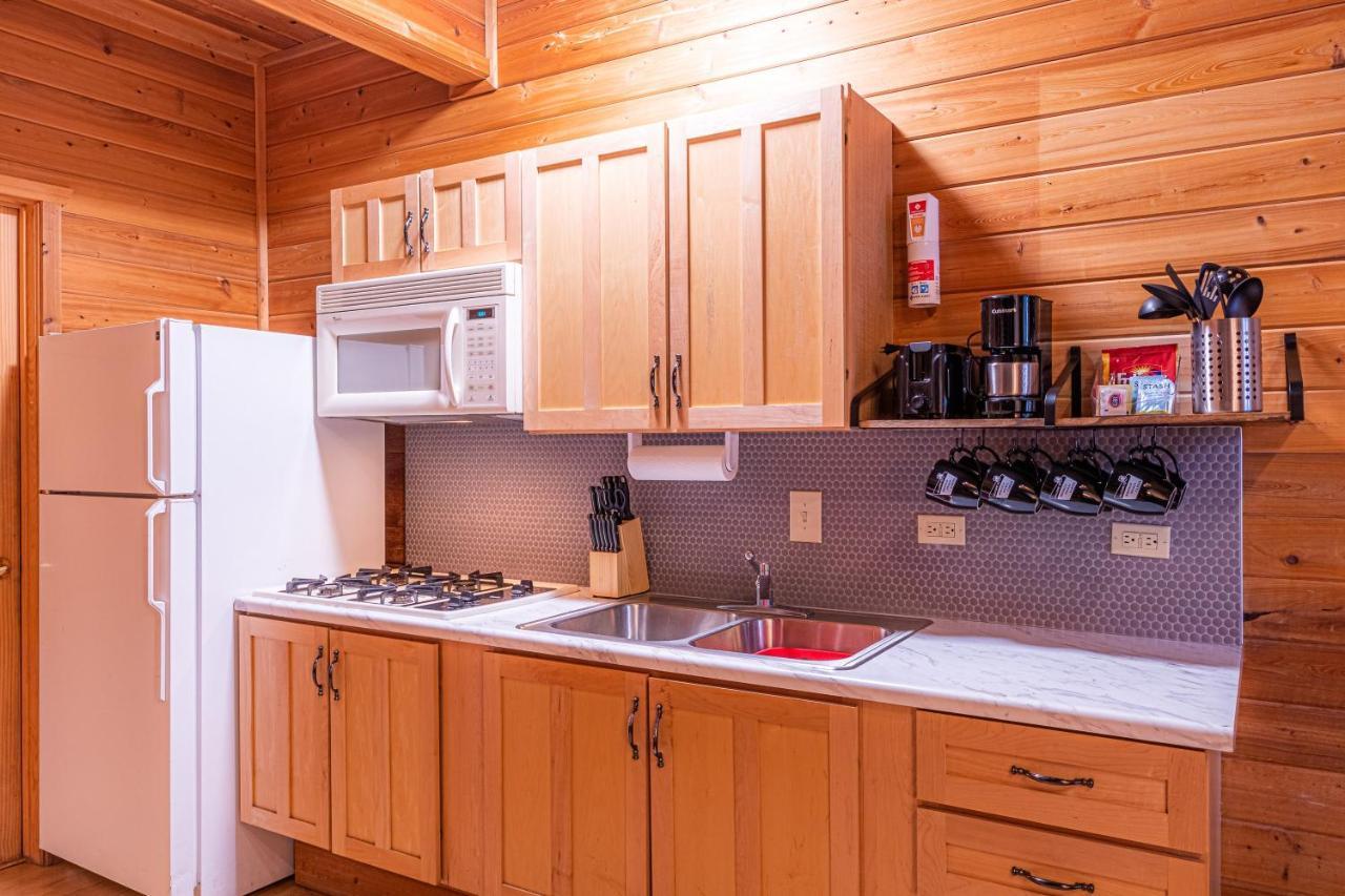 Cabin #4 The Wolves Den - Pet Friendly- Sleeps 6 - Playground & Game Room Payson Exterior foto